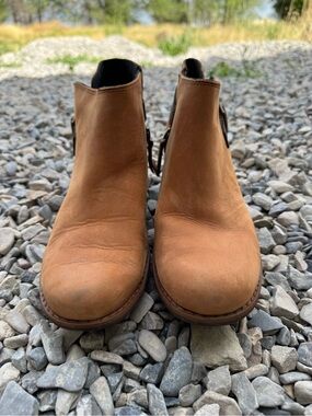 Merrell Women’s Shiloh II Bluff Boots